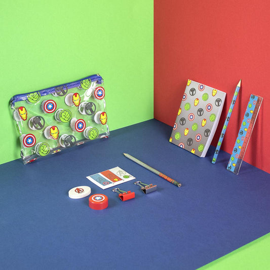 Κασετίνα γεμάτη σχολικά είδη – Avengers