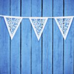 Διάτρητη λευκή διακοσμητική Γιρλάντα 3m