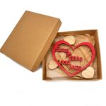 Κουτί με κόκκινο διακοσμητικό "Είσαι τ' άλλο μου μισό"