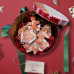 Χριστουγεννιάτικο κουτί με 10 στολίδια μπισκότα