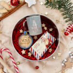 Χριστουγεννιάτικο κουτί με Δώρα - Νονέ Σ' αγαπώ